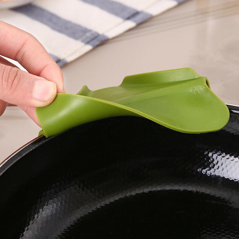 Anti-spill Kitchenware Deflector (2 Pcs)