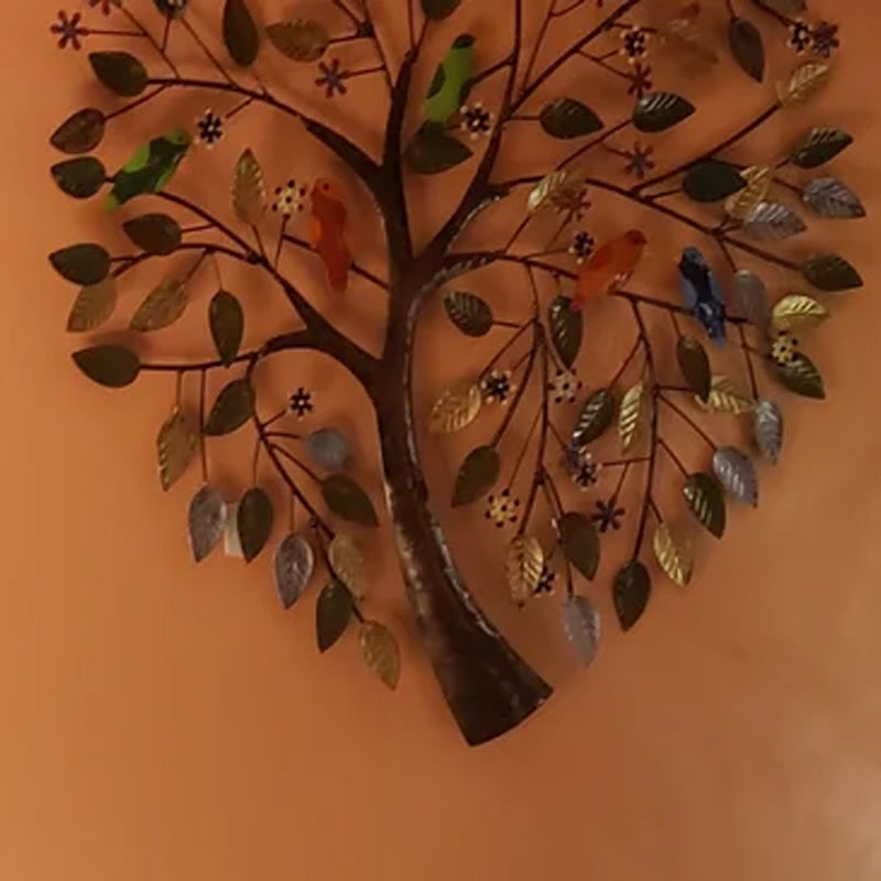 Indoor/Outdoor Handcrafted Heart-shaped Tree of Life Wall Art